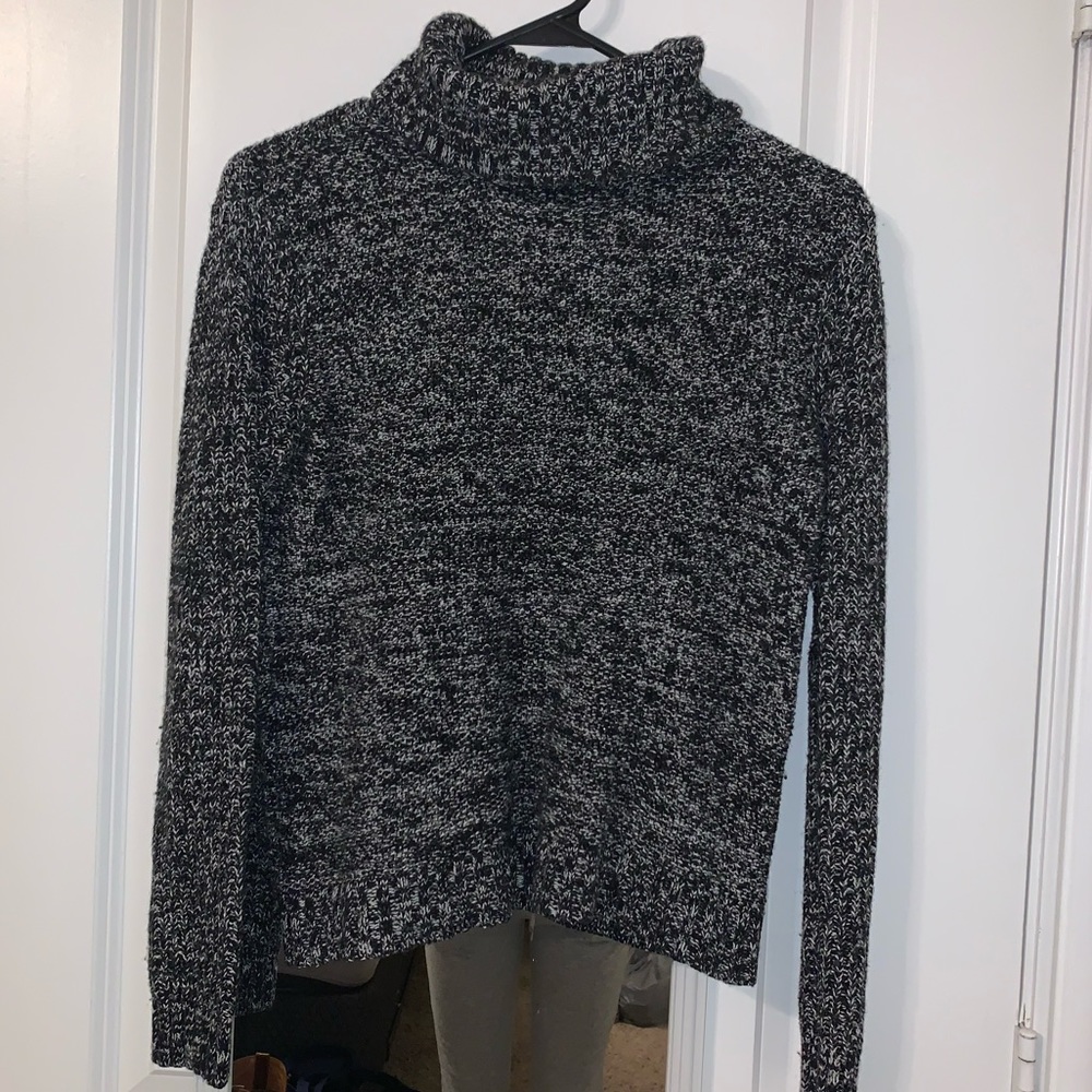 Merona turtle neck sweater! 3/$14 OR 4/$17!!!